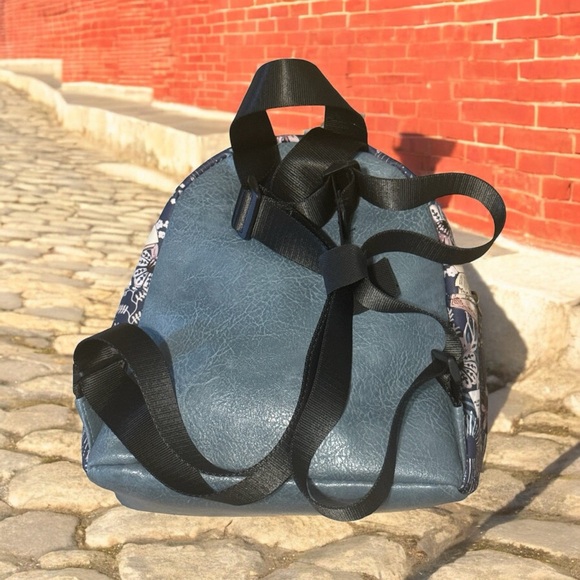 Harry Potter Mini Backpack - Picture 2 of 2